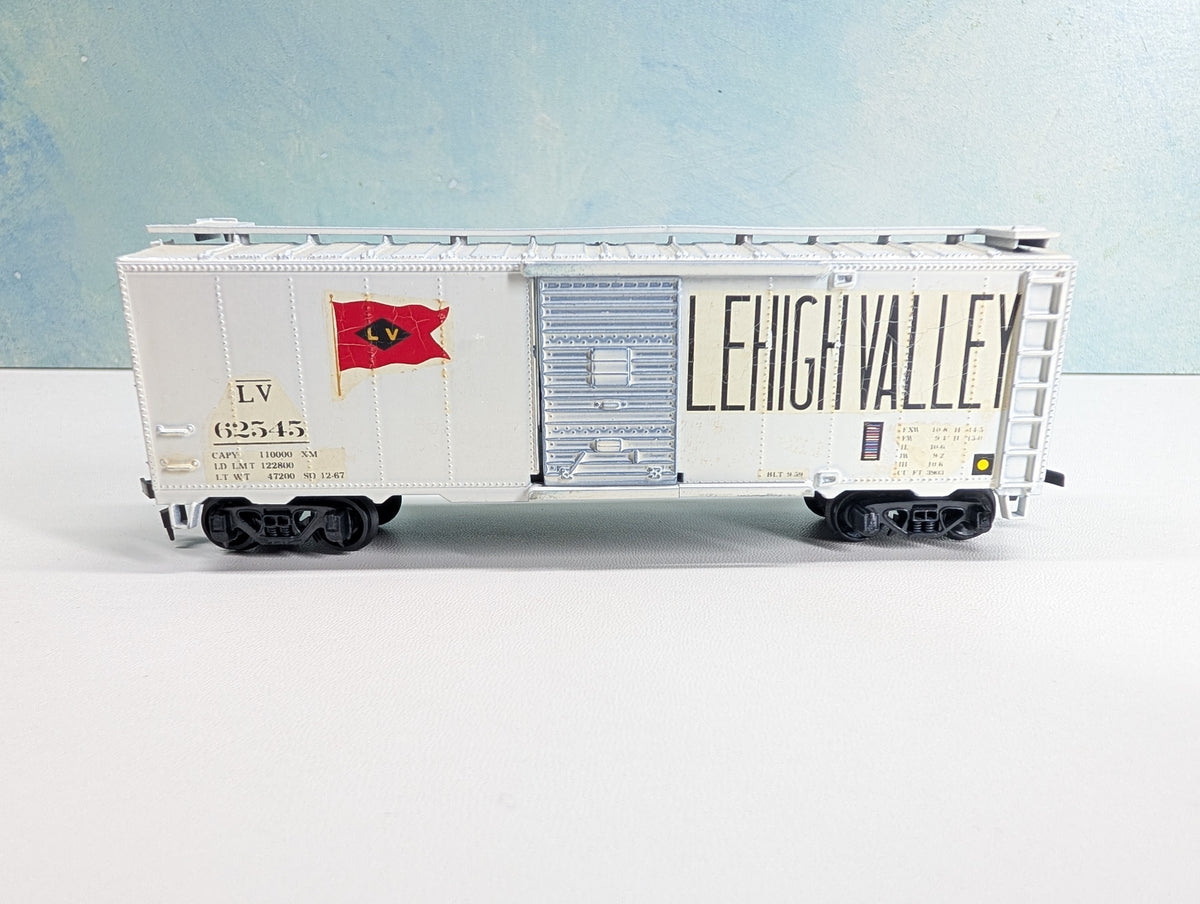 USED Lionel HO Scale 40' Box Car Lehigh Valley LV #62545