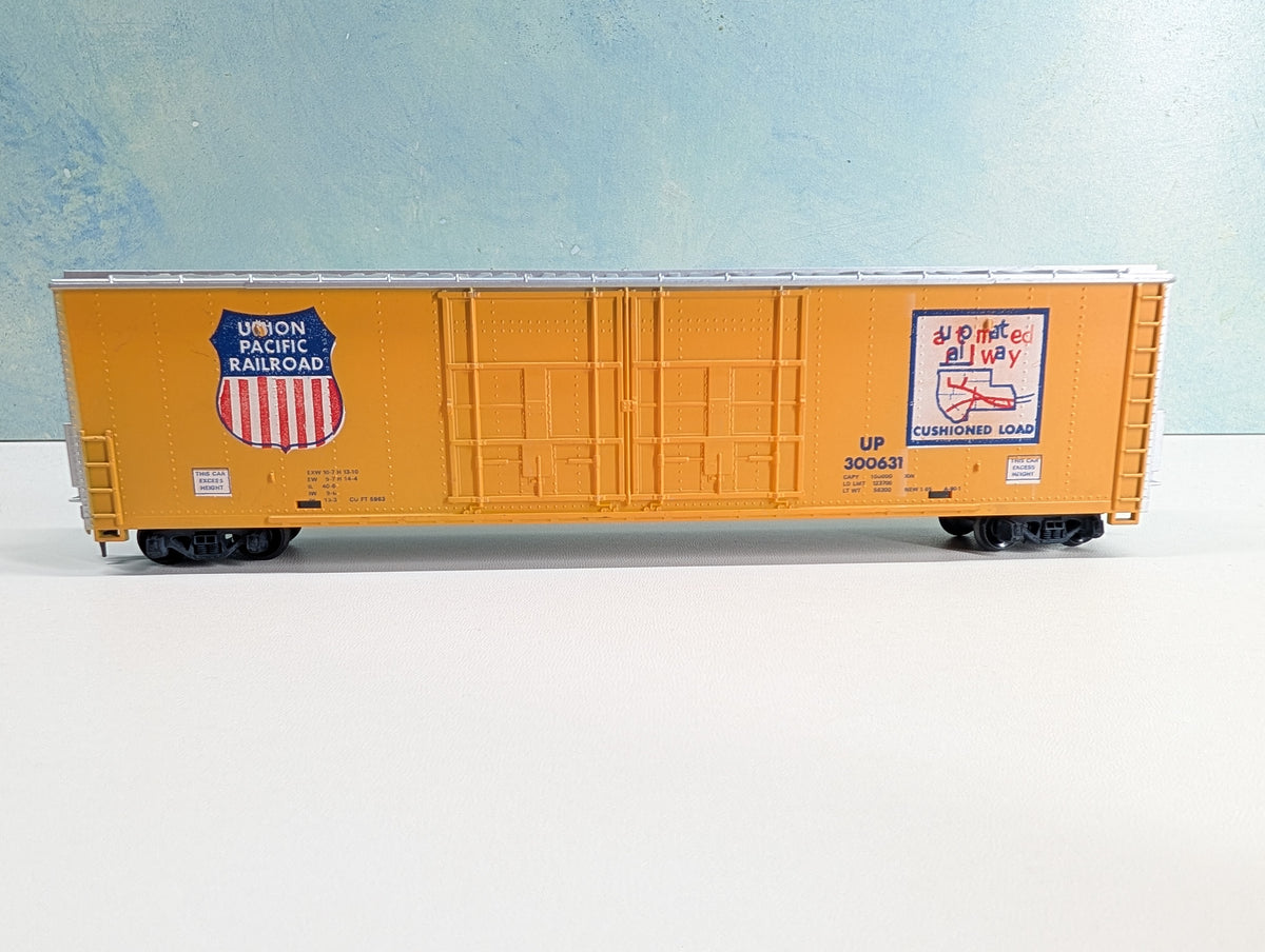 USED Tyco HO Scale 50' DD Box Car Union Pacific UP #300631