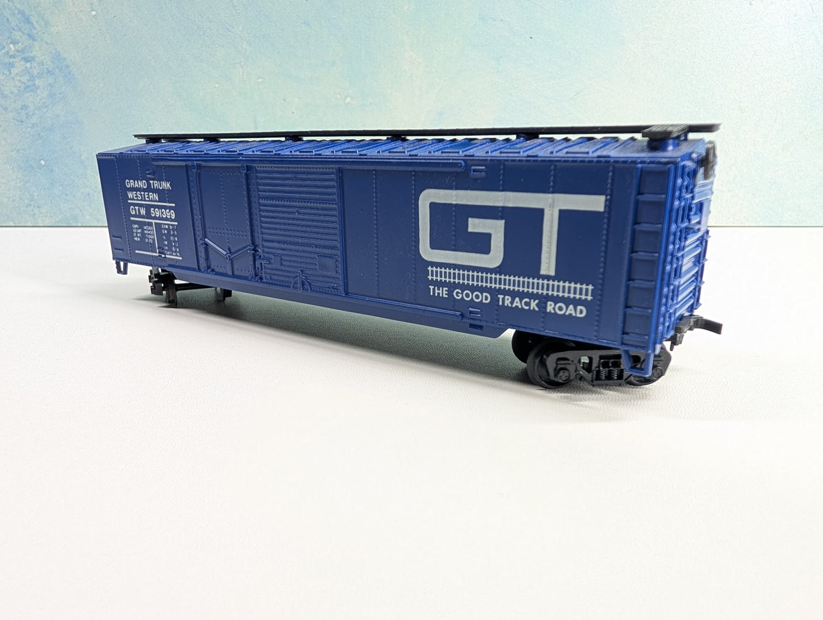USED AHM HO Scale 50' Box Car Grand Trunk Western GTW #591399