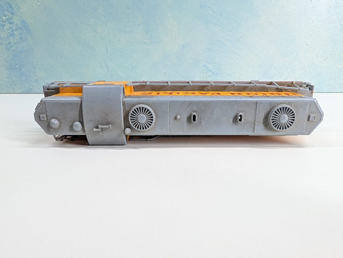 USED AHM HO Scale Diesel Locomotive Union Pacific UP Tested! DC