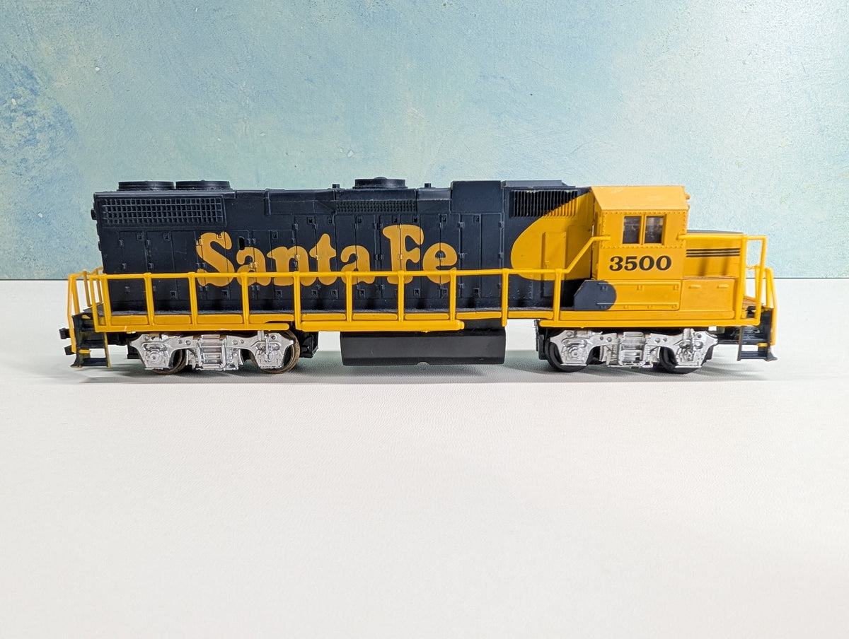 USED Life-Like HO Scale GP Diesel Locomotive Santa Fe #3500 Tested! DC