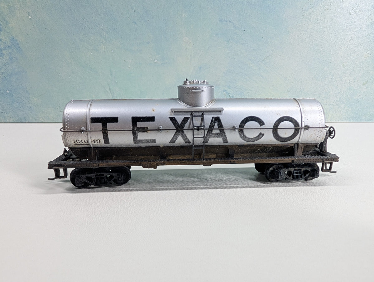 USED HO Scale Single Dome Tank Car Texaco #33043