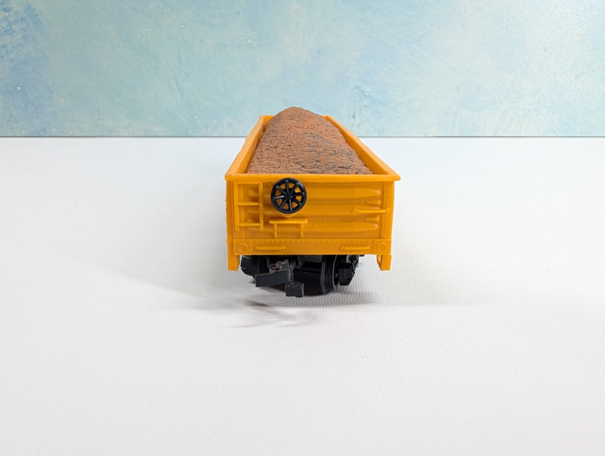 USED Bachmann HO Scale Gondola w/ Load Union Pacific UP #65263