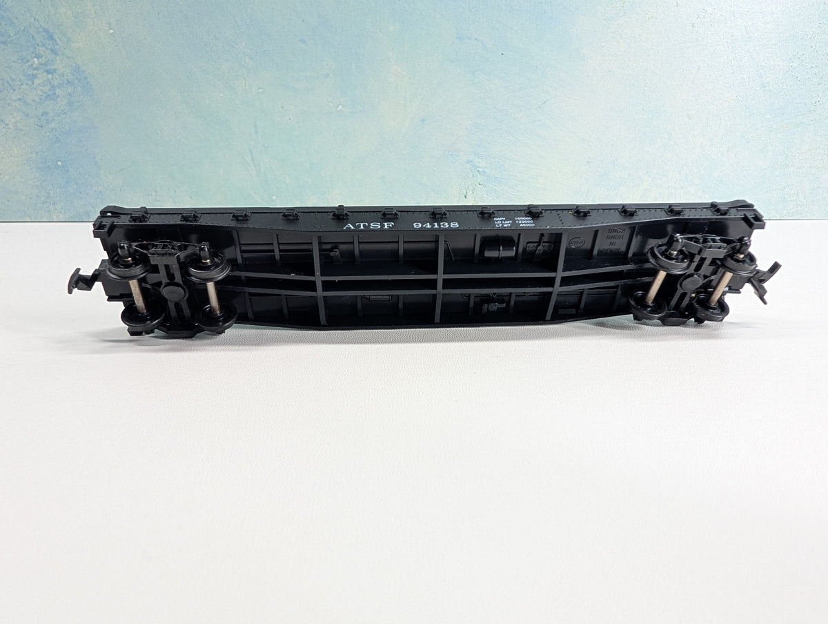 USED Cox HO Scale 50' Flat Car w/ Trailer Hitch Santa Fe ATSF #94138