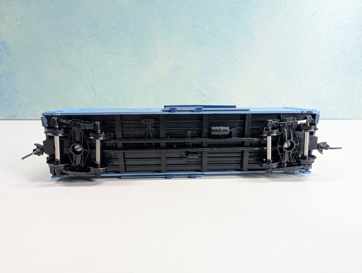 USED TRAIN MINIATURE HO Scale 40' Wood Box Car, Tobacco Series Bugler B&W #2013