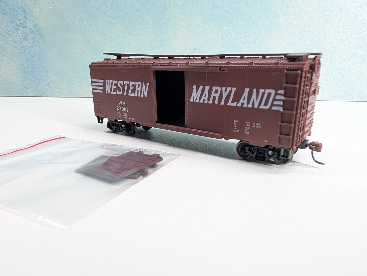 USED Roundhouse HO Scale 40' Box Car Western Maryland WM #27001 Metal Wheels