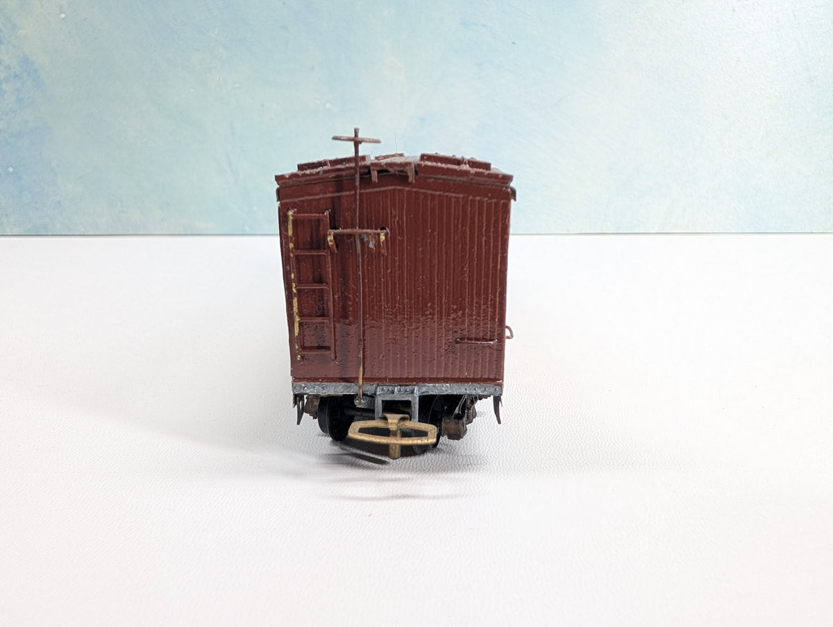 USED HO Scale 40' Box Car, Metal Crazy Crystals Water ART #546