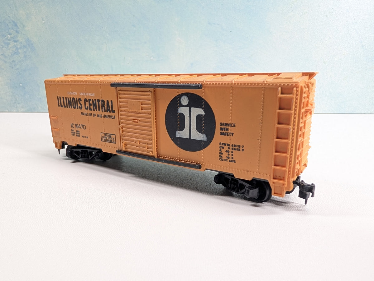 USED Tyco HO Scale 40' Box Car Illinois Central IC #16470