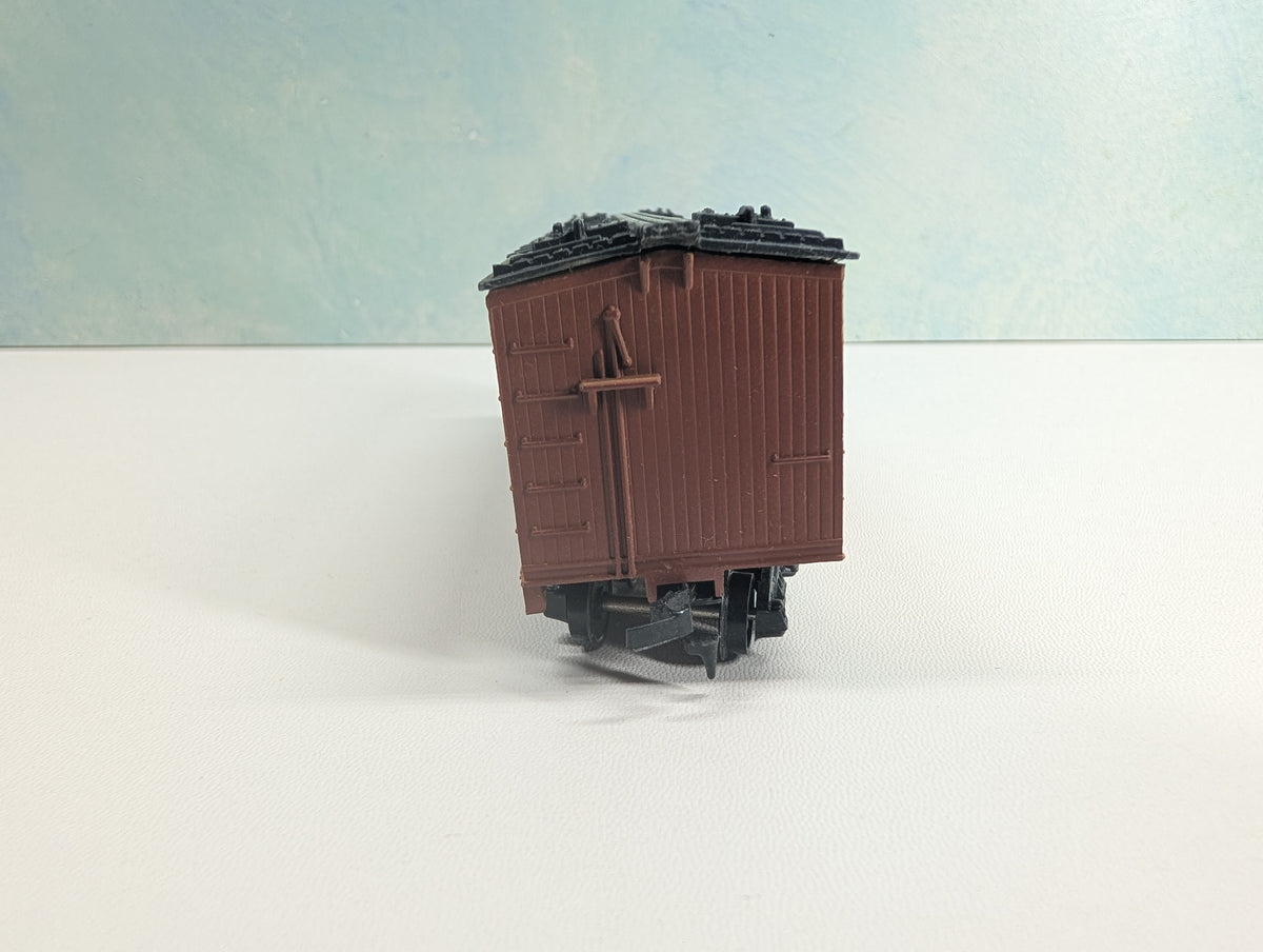 USED HO Scale 40' Box Car Dubuqe URTX #4750