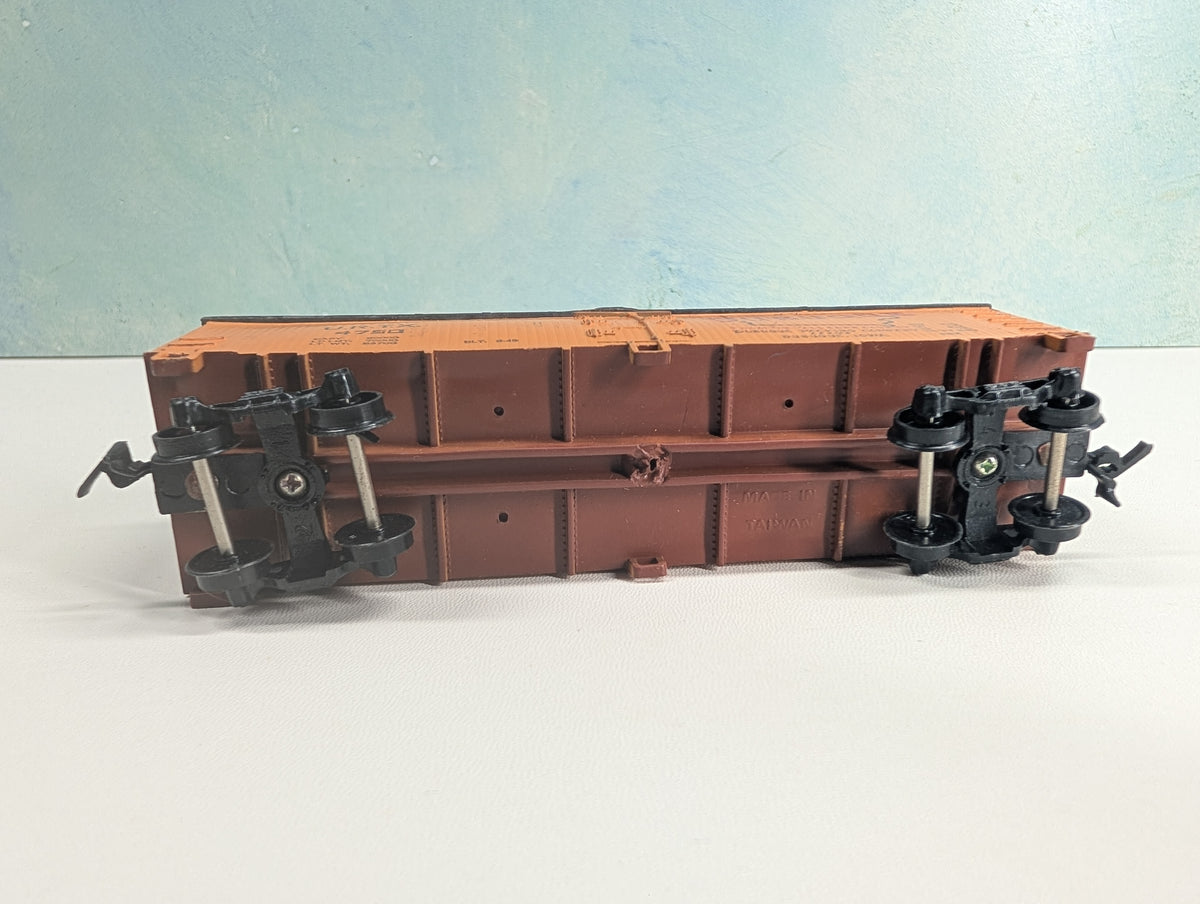 USED HO Scale 40' Box Car Dubuqe URTX #4750