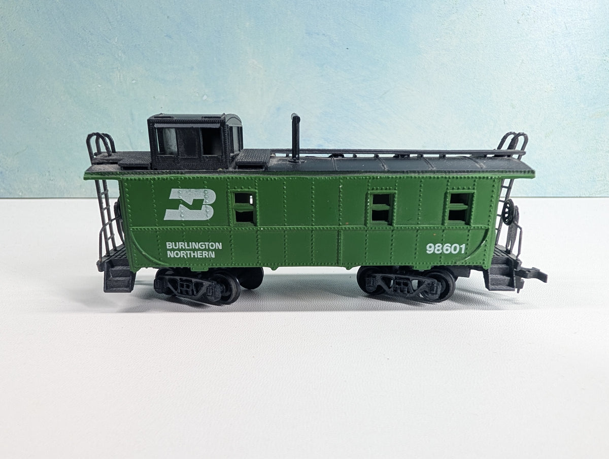 USED Lionel HO Scale Caboose Burlington Northern #98601