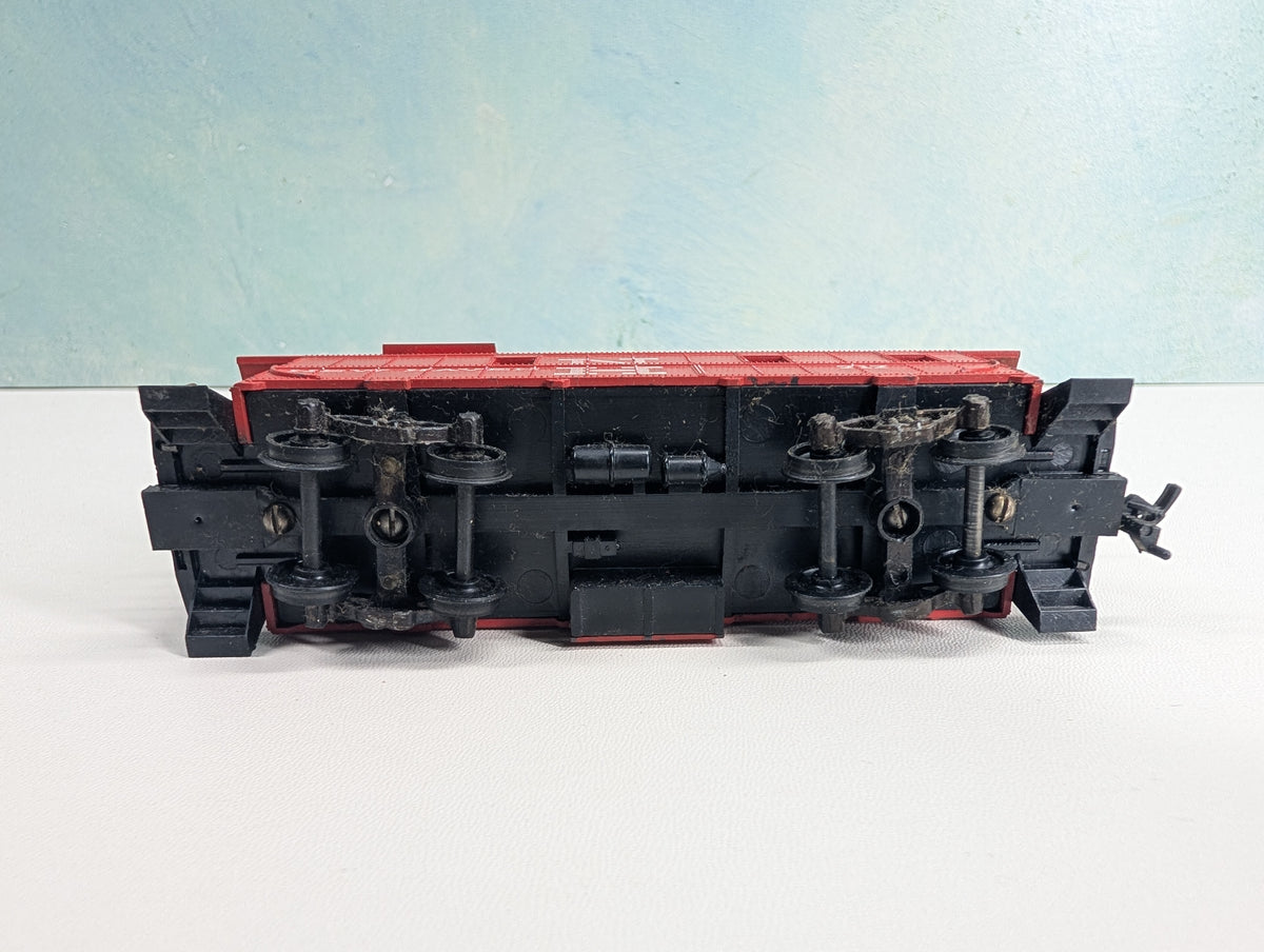 USED Athearn HO Scale Caboose New Haven #717