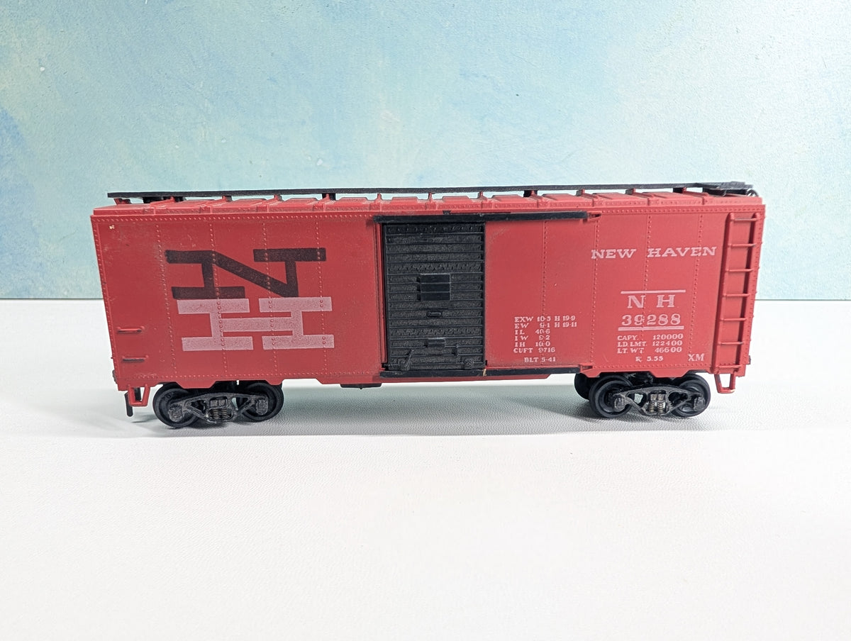 USED Athearn HO Scale 40' Box Car New Haven NH #39288