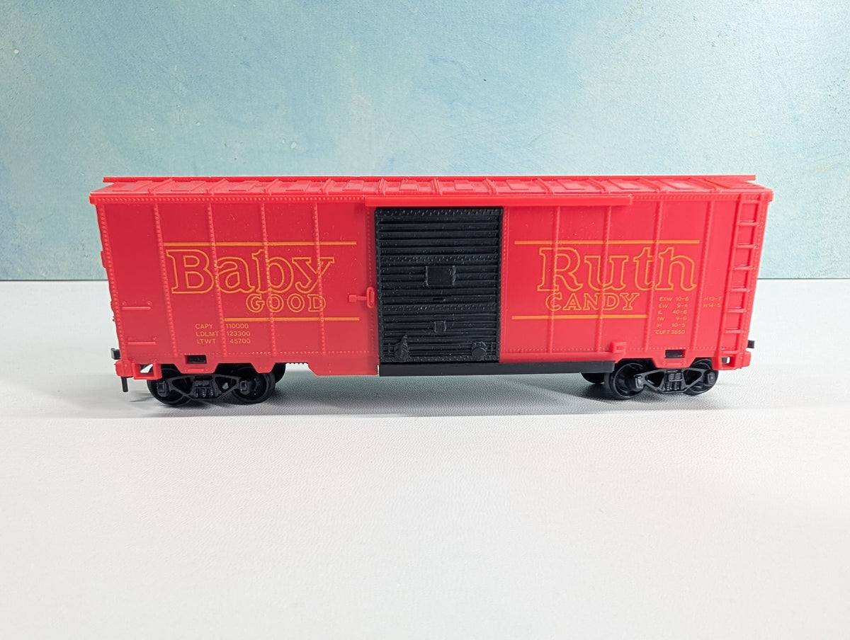USED HO Scale 40' Box Car Baby Ruth