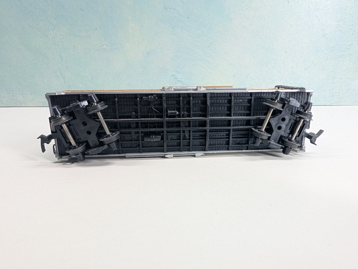 USED AHM HO Scale 40' Box Car Rio Grande D&RGW #68330
