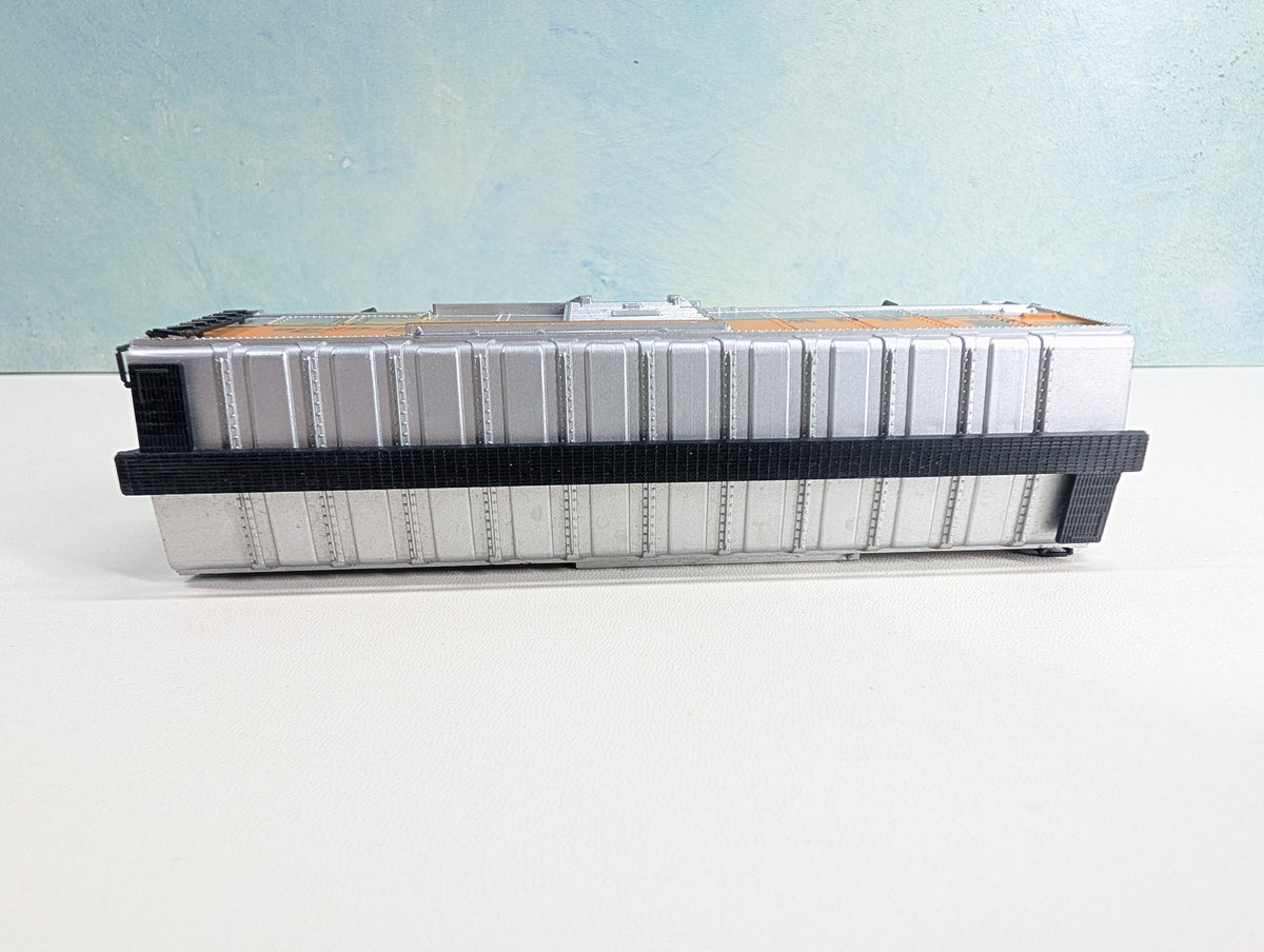 USED AHM HO Scale 40' Box Car Rio Grande D&RGW #68330