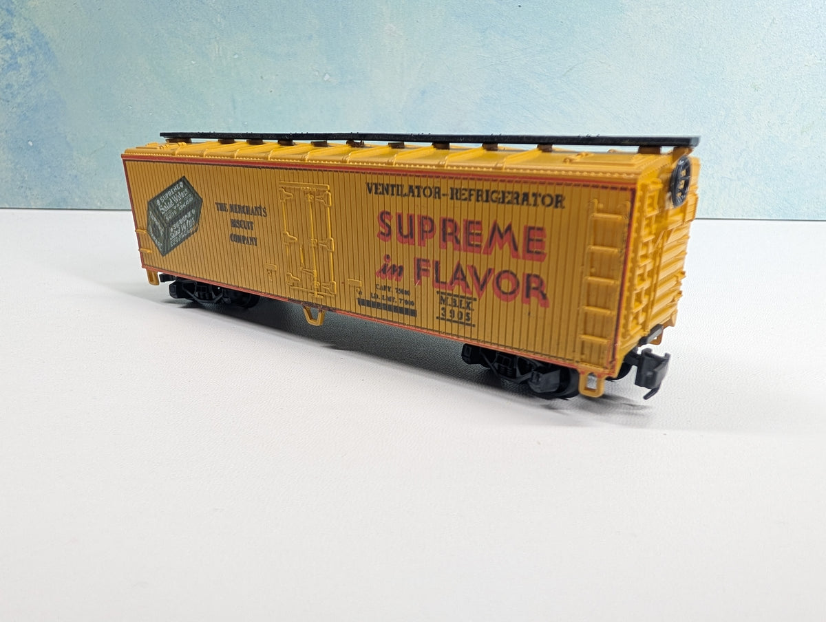 USED AHM HO Scale 40' Wooden Reefer Box Car Supreme Salad Wafers MBIX #3905