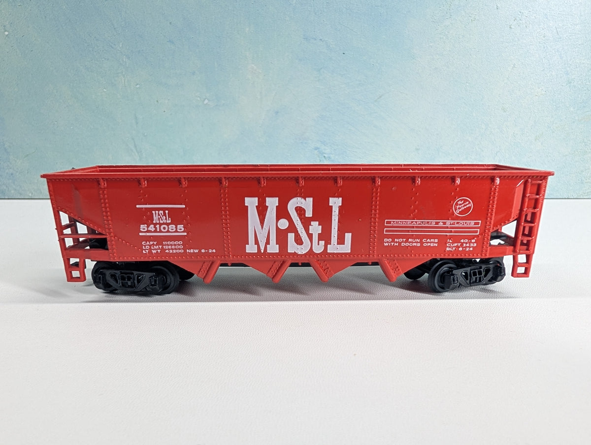 USED Bachmann HO Scale Quad Hopper Minneapolis & St Louis MStL #541085