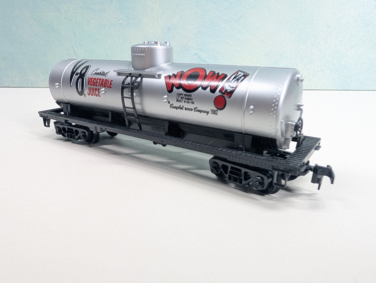 USED Life-Like HO Scale Single Dome Tank Car, V-8 Vegetable Juice Campbell's