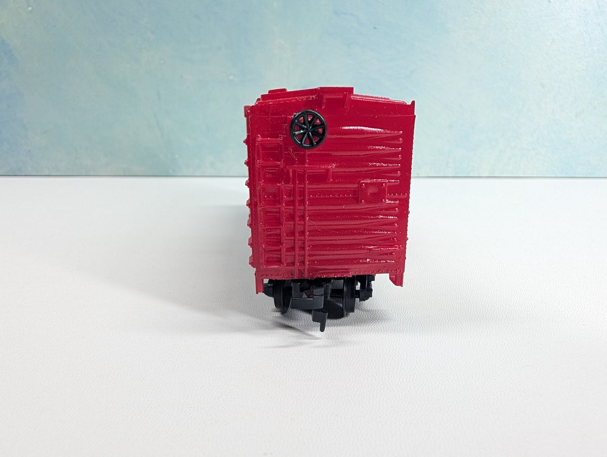 USED Life-Like HO Scale 40' Box Car, Chunky Soup Campbell's