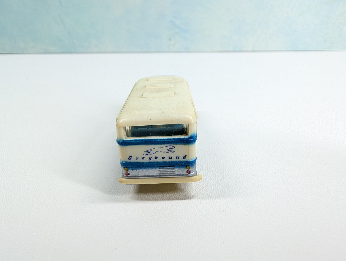 USED Bachmann 7019 HO Scale Greyhound Bus Truck from Set #2