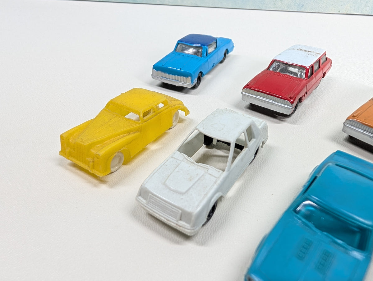 USED HO Scale Lot of Various Vehicles (6 pcs)