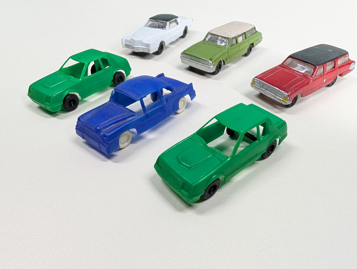 USED HO Scale Lot of Various Vehicles (6 pcs)
