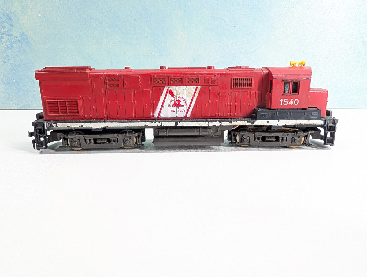 USED AHM HO Scale Century 424 Diesel Locomotive Jersey Central CNJ #1540 Tested! DC