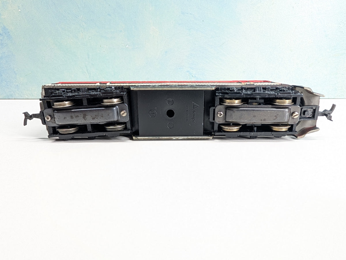 USED AHM HO Scale FM C-Liner Diesel Locomotive New Haven NH #370 Tested! DC