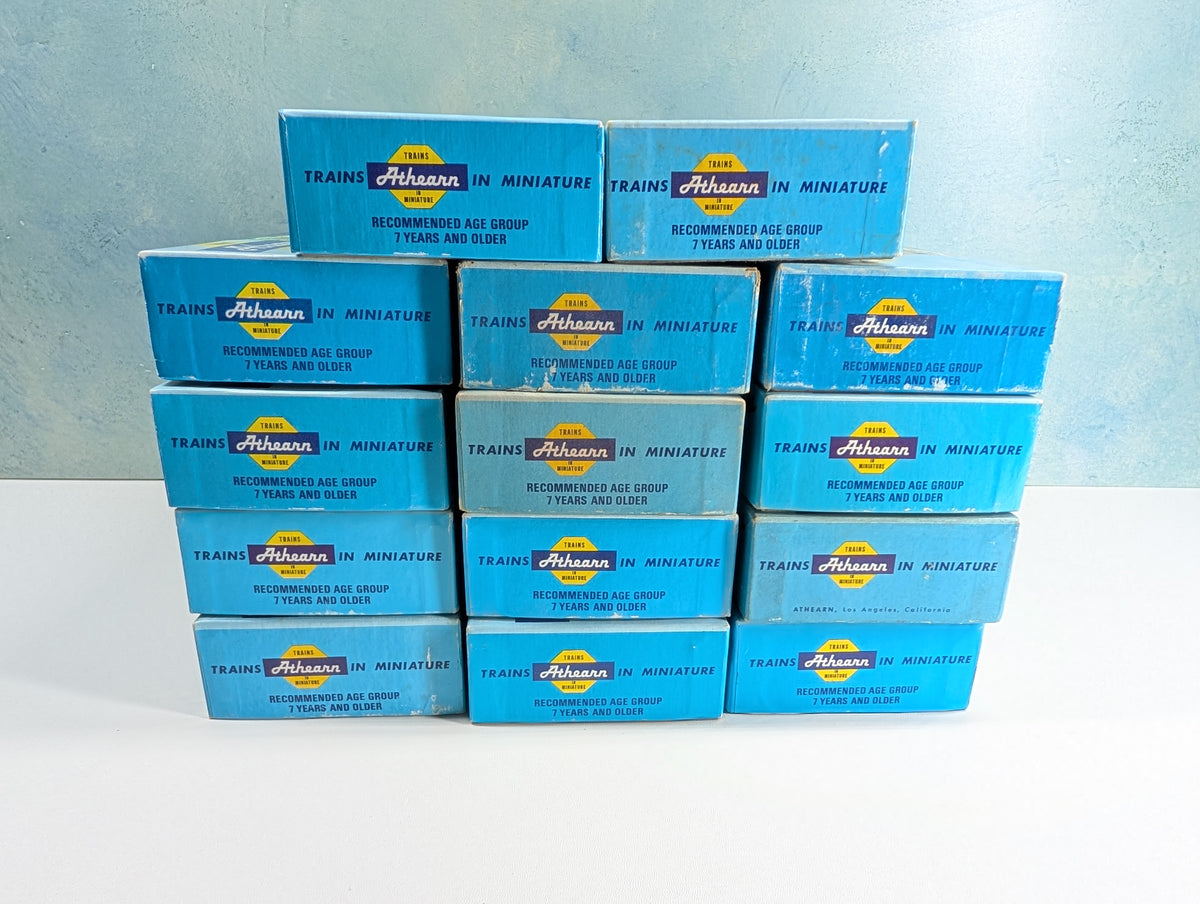 USED Athearn HO Scale Lot of Empty Long Train Boxes for Storage (14 pcs)