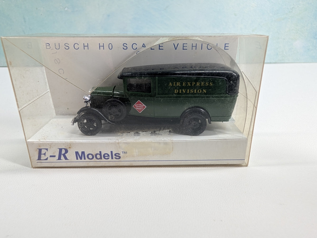USED E-R Models #040-92001 HO Scale REA Air Express Division Ford AA, Exclusive Series