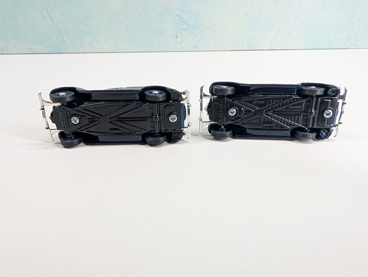 USED Classic Metal Works HO Scale '36 Ford ForDor, Dark Navy Blue (2 pcs)