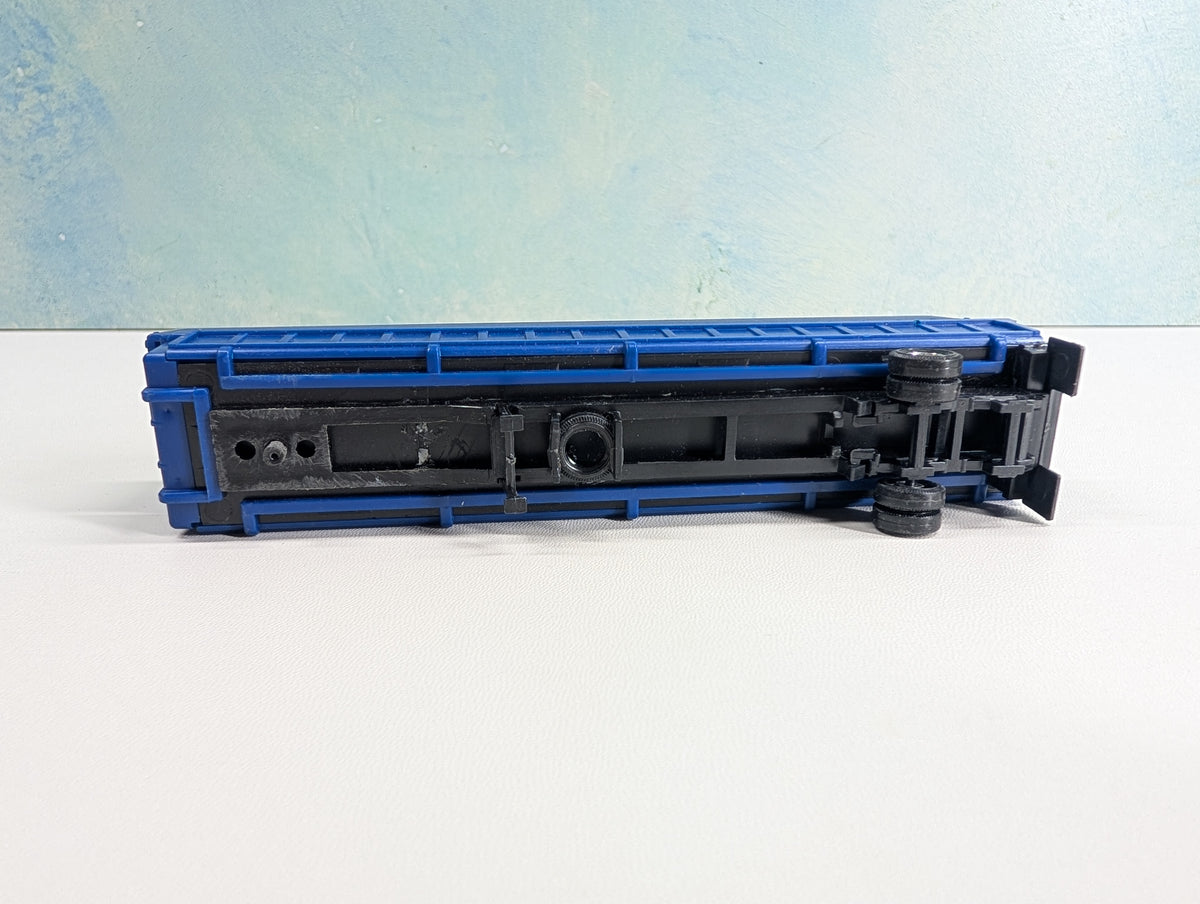 USED HO Scale 41' Covered Trailer, Blue