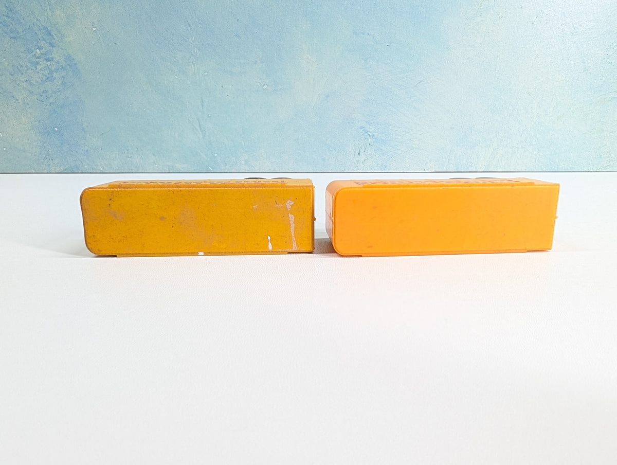 USED Tyco HO Scale Piggy Trailers Union Pacific (2 pcs)
