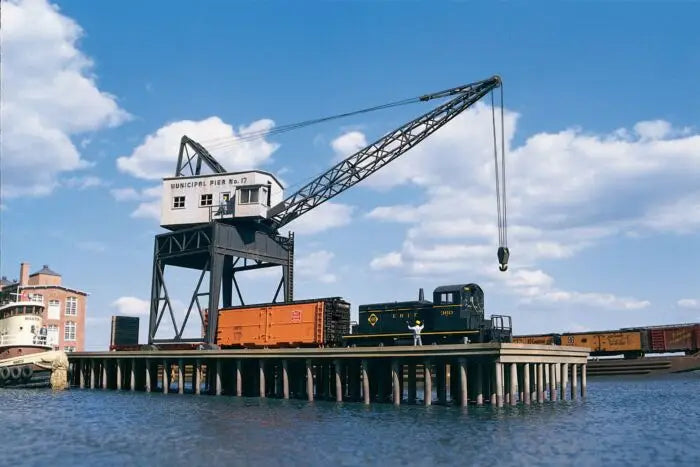 Walthers Cornerstone 933-3067 HO Scale Pier & Traveling Crane KIT