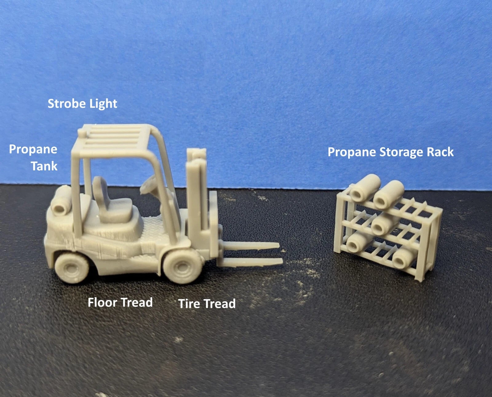 Whistle Stop Models HO3016 HO Scale Fork Lift & Propane Rack, Resin 3D Printed, Highly Detailed Sample