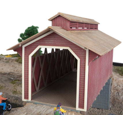 Walthers Cornerstone 933-3652 HO Scale Willow Glen Covered Bridge KIT