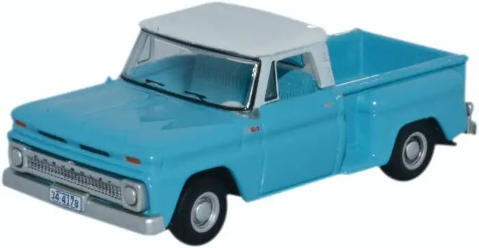 Oxford Diecast 87CP65001 HO Scale 1965 Chevrolet Stepside Pickup - Assembled - Light Blue, White
