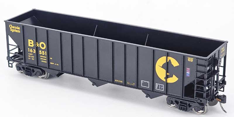Bowser 43506 HO Scale 100 Ton Hopper Baltimore and Ohio B&O #163800 Chessie