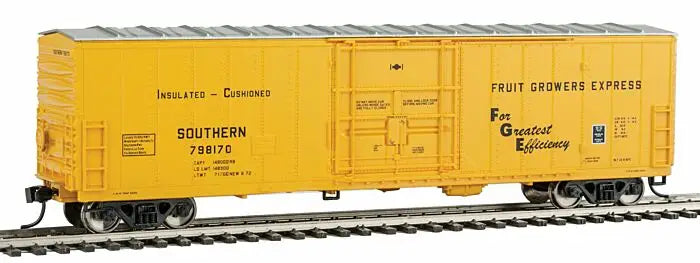 WalthersMainline 910-2023 HO Scale, 50' Insulated Box Car, Southern #798170