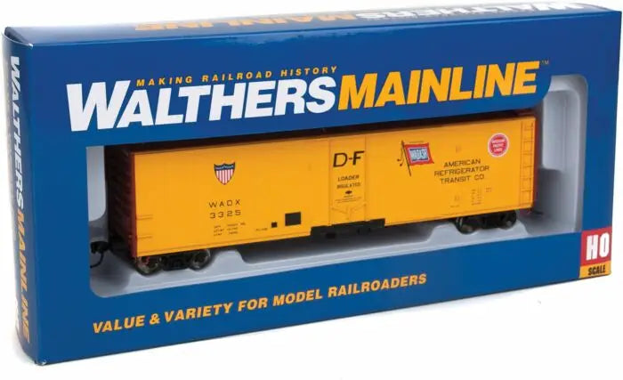 WalthersMainline 910-2828 HO Scale, 50' PC&F Insulated Box Car, American Refrigerator Transit ART #3325