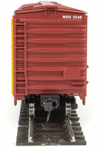 WalthersMainline 910-2829 HO Scale, 50' PC&F Insulated Box Car, American Refrigerator Transit WADX #3349