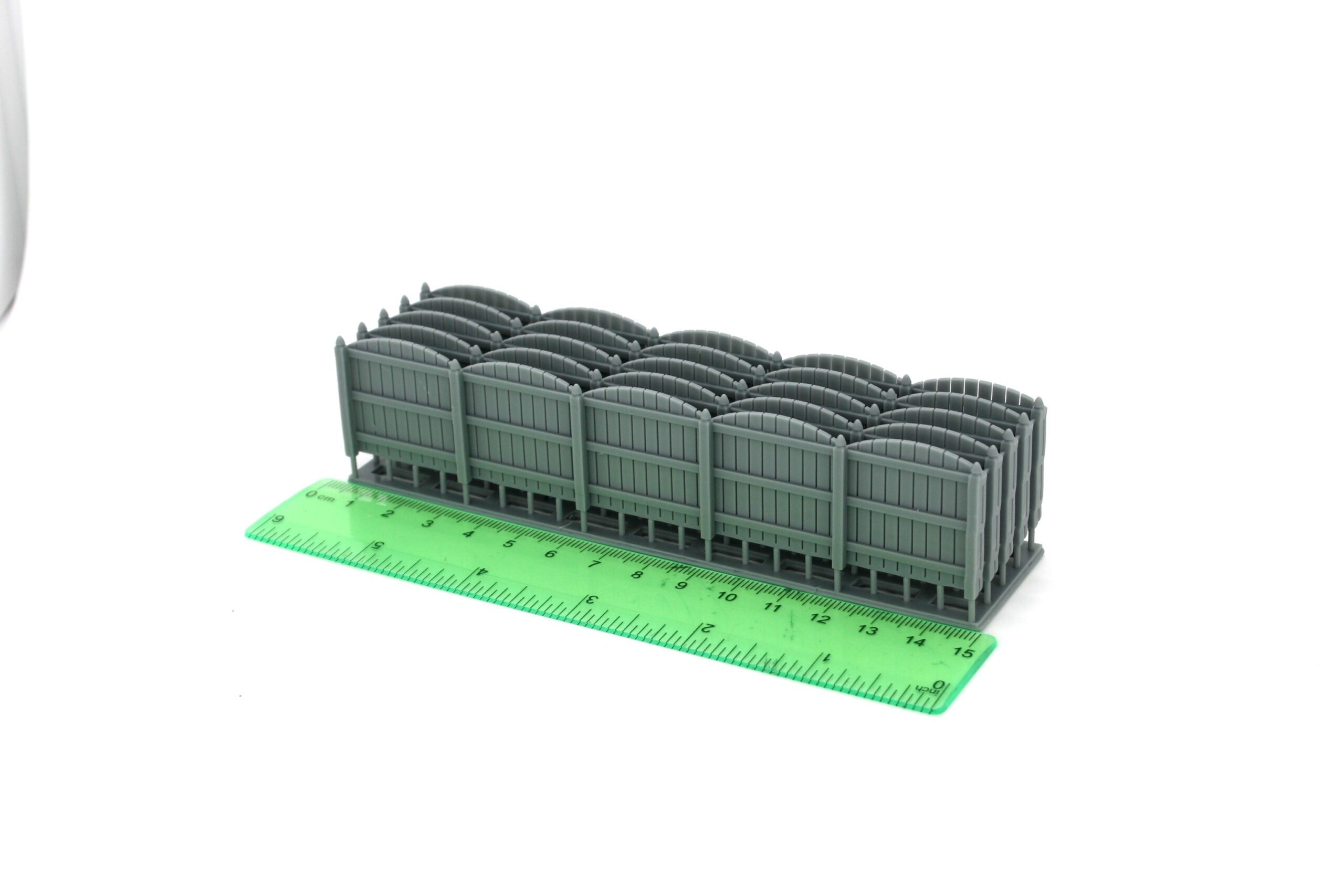 Whistle Stop Models HO2011 HO Scale 6' Wood Scallop Fence, 3D Printed, Highly Detailed