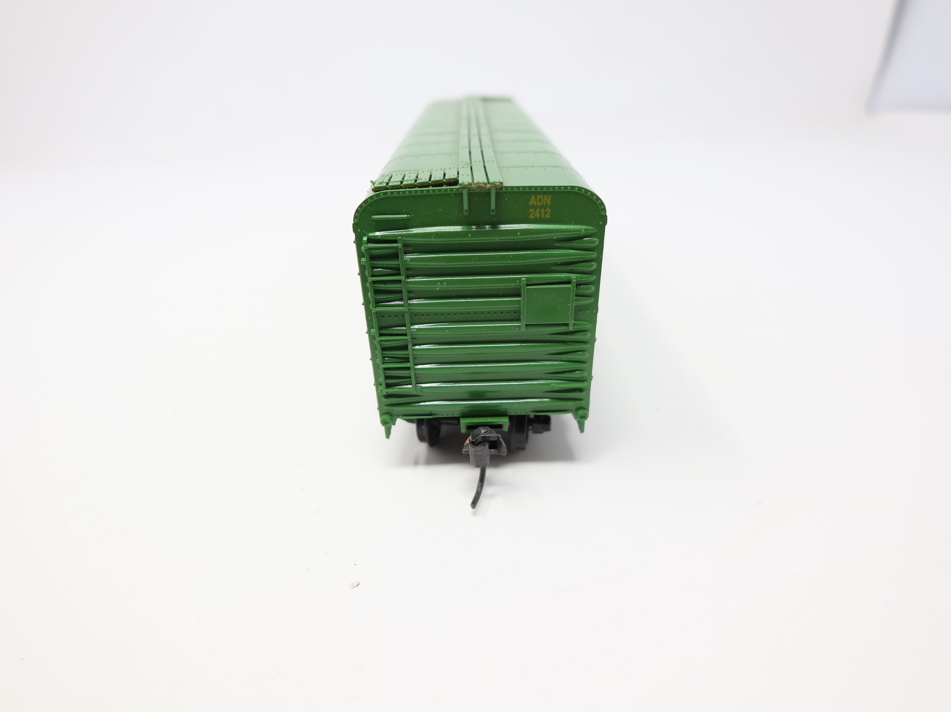 USED Bowser HO Scale 40' Rounded Top Box Car Ashley, Drew and Northern ADN #2412