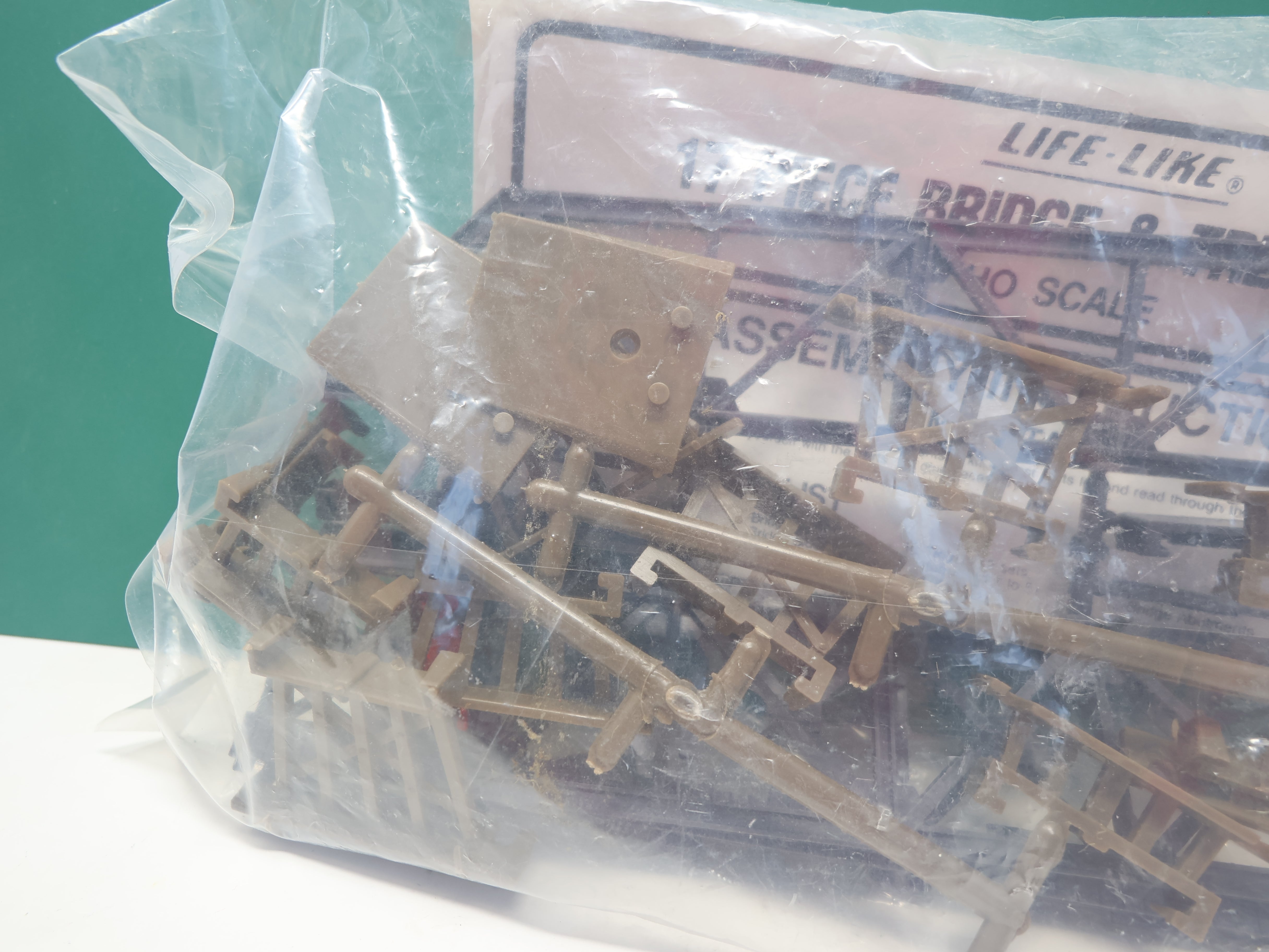 USED Life-Like HO Scale, 17 Piece Bridge & Trestle Set (sealed)