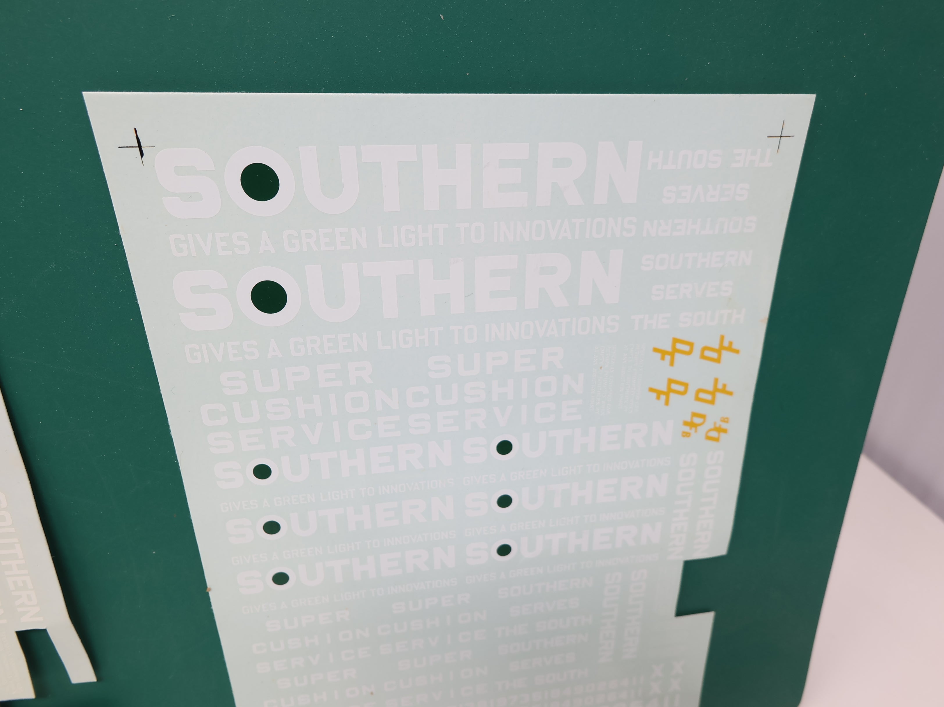USED MICROSCALE 87-14 HO Scale Southern Railway - Green Light Freight Cars Decals