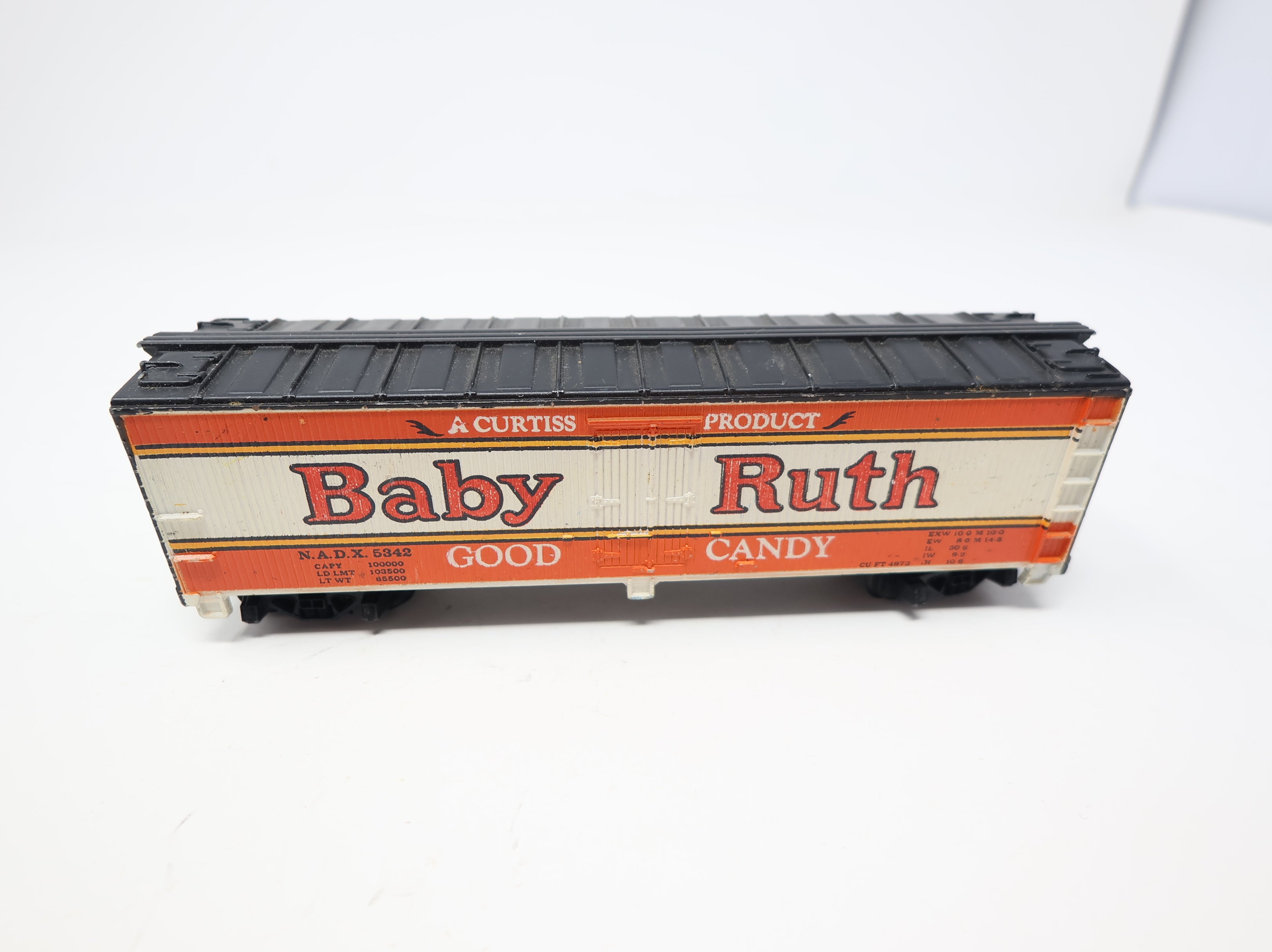 USED Tyco HO Scale 40' Wooden Reefer Box Car Baby Ruth NADX #5342