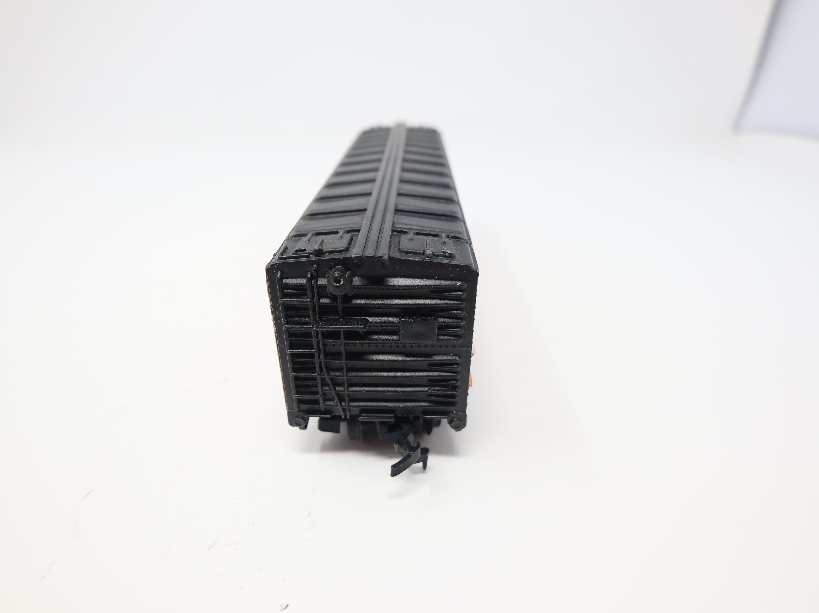 USED Tyco HO Scale 40' Wooden Reefer Box Car Baby Ruth NADX #5342
