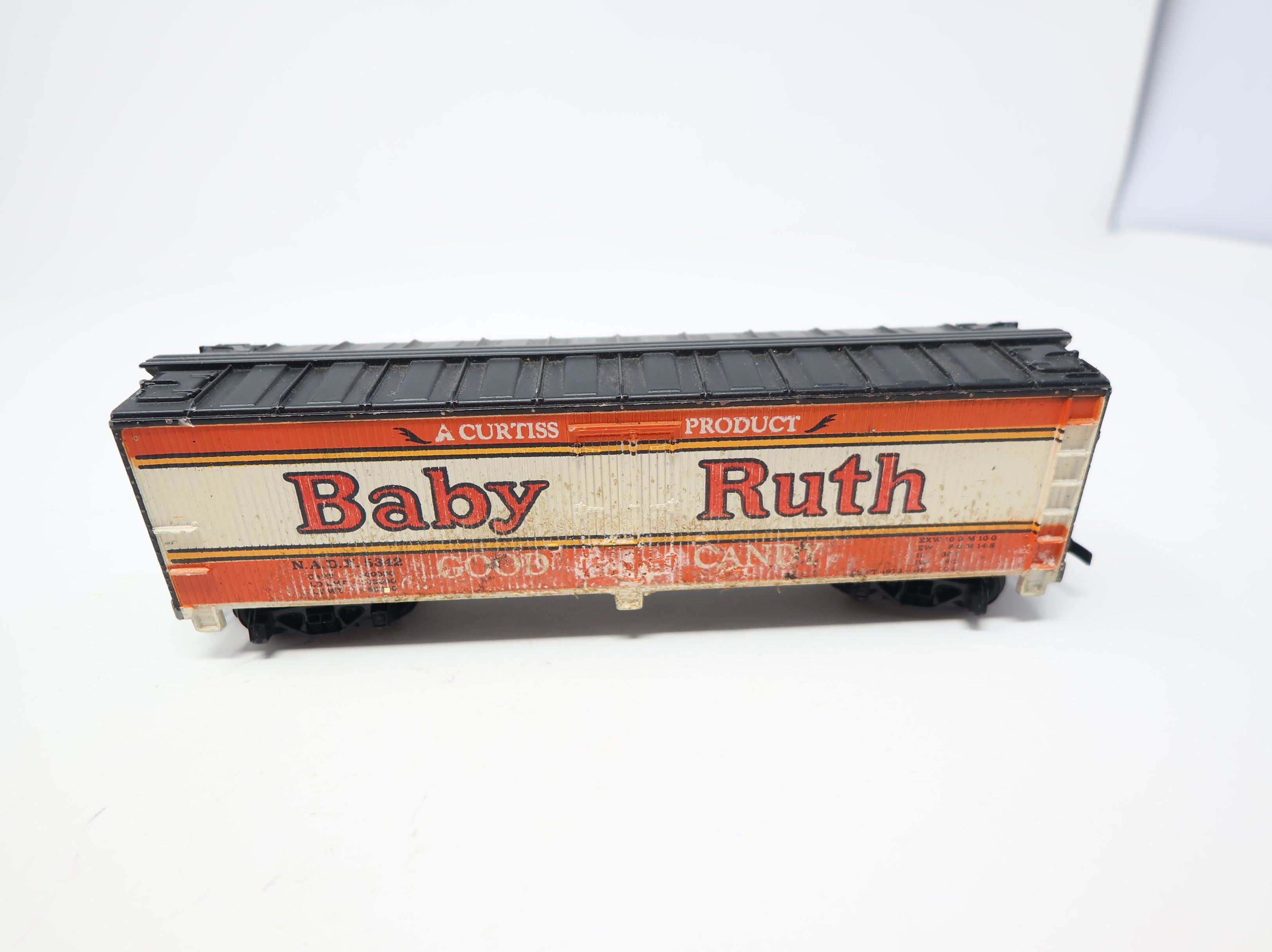 USED Tyco HO Scale 40' Wooden Reefer Box Car Baby Ruth NADX #5342