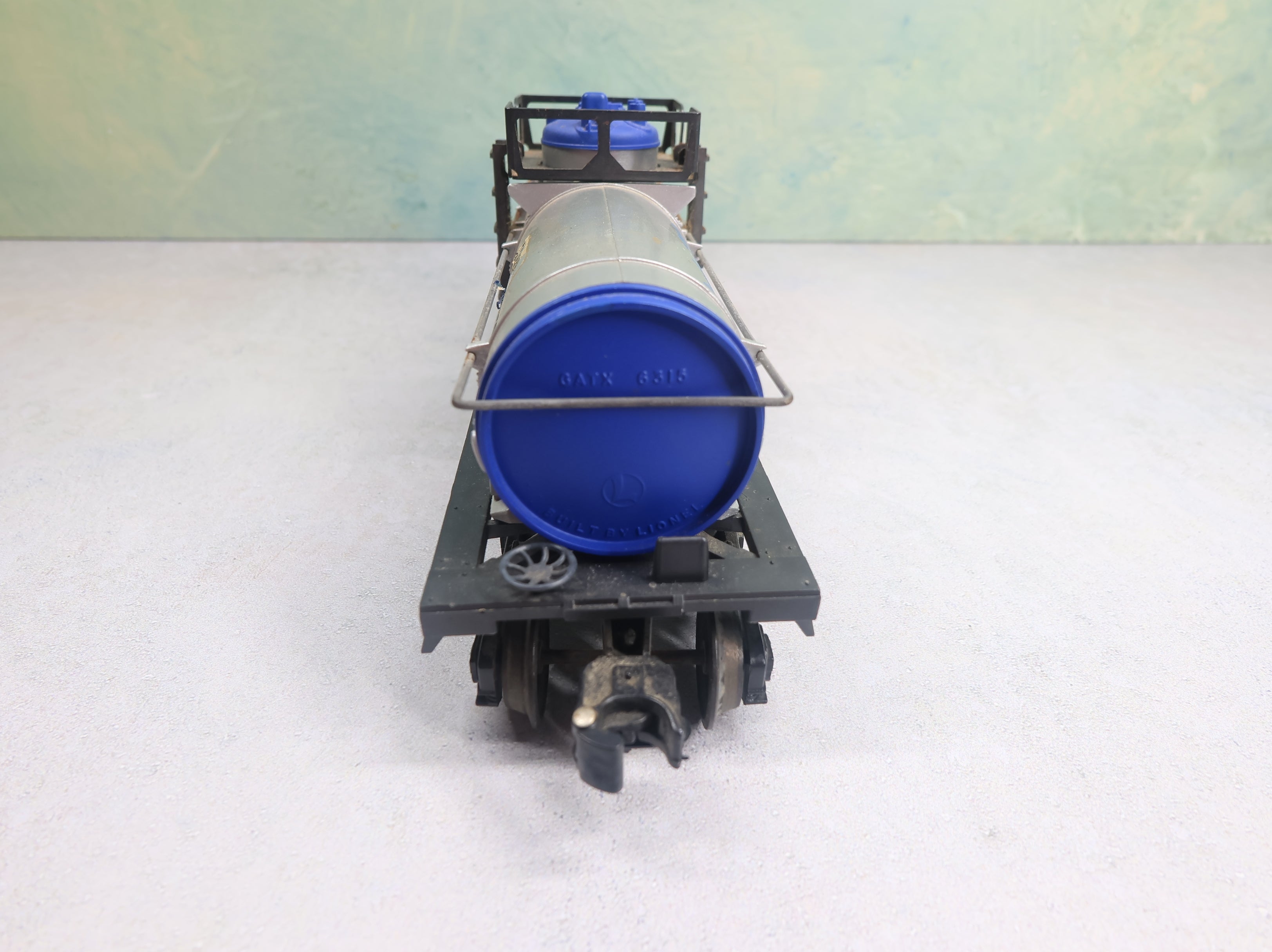 USED Lionel O Chemical Tank Car Standard Oil Co UTOX #9153